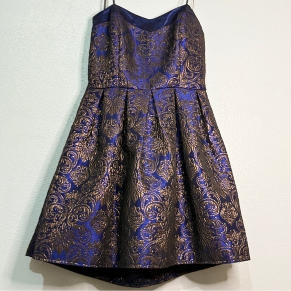 Roberta Blue and Metallic Gold Strapless Brocade Dress. Fit ‘n Flare. Sz 9-10.